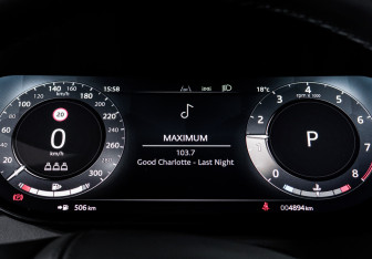 Подержанный автомобиль Land Rover Range Rover 2024 года (11 фото)