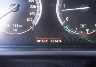 Подержанный автомобиль BMW X5 2018 года (14 фото)
