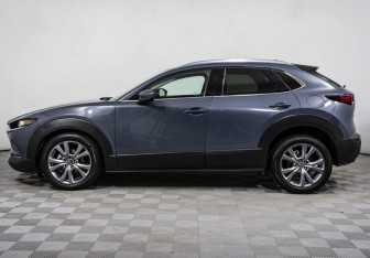 Подержанный автомобиль Mazda CX-30 2021 года (8 фото)