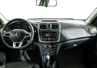 Подержанный автомобиль Renault Logan Sedan 2020 года (6 фото)
