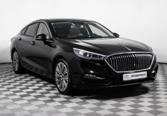 Подержанный автомобиль Hongqi H5 2022 года (3 фото)
