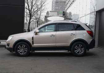 Подержанный автомобиль Opel Antara 2013 года (8 фото)