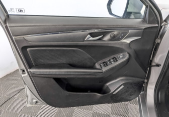 Подержанный автомобиль Haval Jolion 2022 года (19 фото)