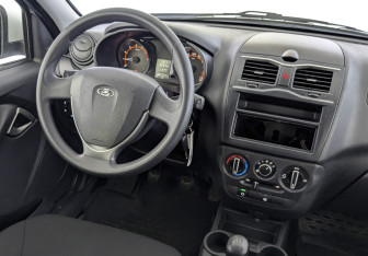 Подержанный автомобиль LADA (ВАЗ) Granta Sedan 2024 года (26 фото)