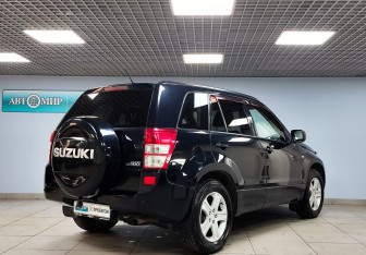 Подержанный автомобиль Suzuki Grand Vitara 2007 года (5 фото)