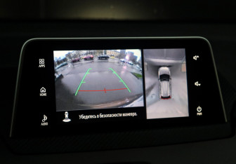 Подержанный автомобиль Mitsubishi Eclipse Cross 2018 года (13 фото)