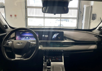 Подержанный автомобиль Chery Tiggo 7 Pro Max 2022 года (11 фото)