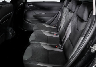 Подержанный автомобиль Peugeot 308 Wagon 2012 года (10 фото)