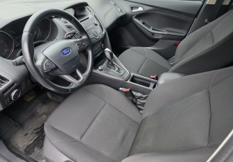 Подержанный автомобиль Ford Focus Sedan 2017 года (9 фото)