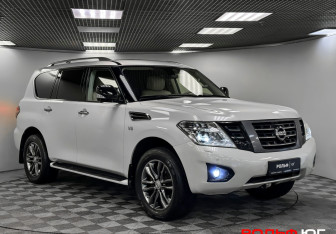 Подержанный автомобиль Nissan Patrol 2014 года (22 фото)