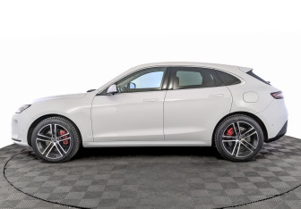 Подержанный автомобиль AITO M5 2023 года (8 фото)