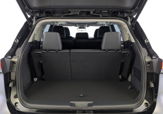 Новый Toyota Highlander 2025 (8 фото)