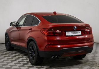 Подержанный автомобиль BMW X4 2016 года (7 фото)
