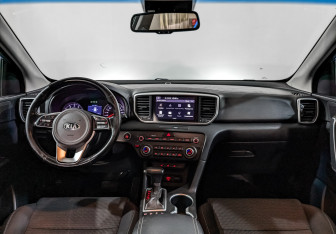 Подержанный автомобиль Kia Sportage 2021 года (14 фото)
