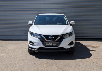 Подержанный автомобиль Nissan Qashqai 2021 года (27 фото)