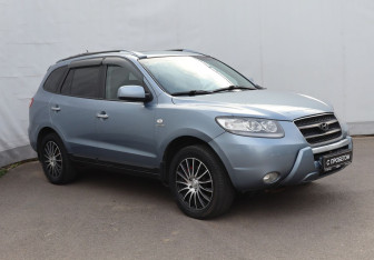 Подержанный автомобиль Hyundai Santa Fe 2007 года (3 фото)