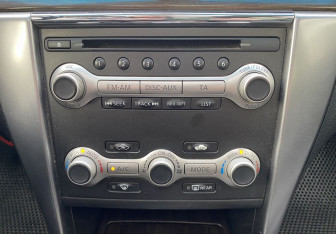 Подержанный автомобиль Nissan Teana 2012 года (16 фото)