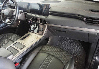 Подержанный автомобиль Exeed TXL 2021 года (9 фото)