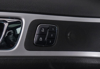 Подержанный автомобиль Ford Explorer 2014 года (11 фото)