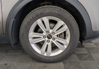 Подержанный автомобиль Kia Sportage 2017 года (12 фото)