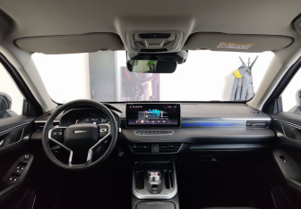 Новый Haval Jolion 2025 (12 фото)