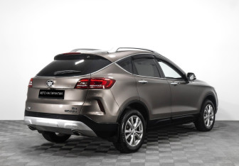 Подержанный автомобиль FAW Besturn X80 2019 года (4 фото)