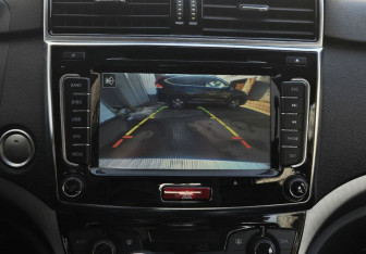 Подержанный автомобиль Haval H6 2015 года (13 фото)