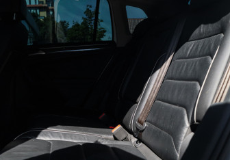 Подержанный автомобиль Volkswagen Tiguan 2019 года (8 фото)