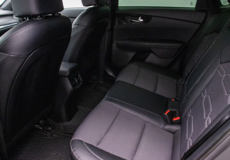 Подержанный автомобиль Kia Cerato Sedan 2021 года (11 фото)