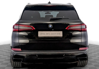 Подержанный автомобиль BMW X5 2019 года (6 фото)