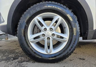 Подержанный автомобиль SsangYong Actyon 2011 года (18 фото)