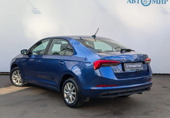 Подержанный автомобиль Skoda Rapid Liftback 2020 года (7 фото)