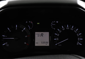 Подержанный автомобиль Toyota Land Cruiser Prado 2021 года (11 фото)