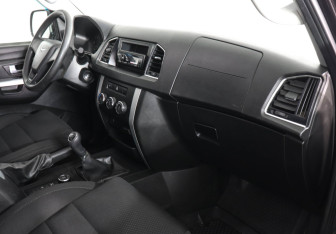 Подержанный автомобиль УАЗ Patriot 2021 года (6 фото)