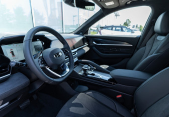 Новый Geely Monjaro 2024 (34 фото)