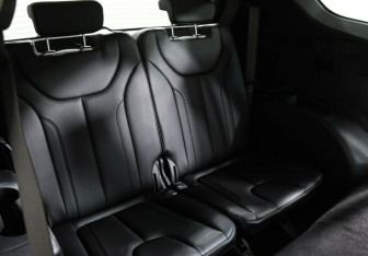 Подержанный автомобиль Hyundai Santa Fe 2019 года (19 фото)