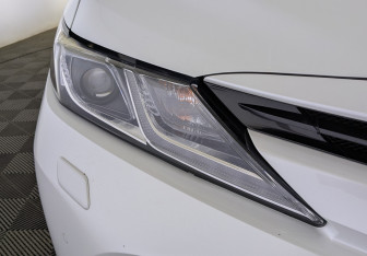 Подержанный автомобиль Toyota Camry Sedan 2021 года (11 фото)
