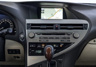 Подержанный автомобиль Lexus RX 2011 года (17 фото)