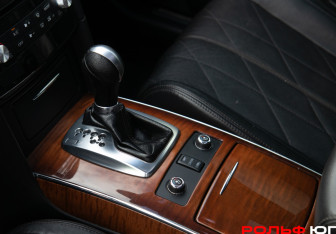 Подержанный автомобиль Infiniti FX 2013 года (14 фото)
