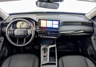 Подержанный автомобиль Haval Jolion 2026 года (14 фото)