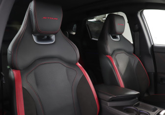 Подержанный автомобиль Jetour Dashing 2023 года (16 фото)