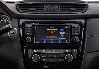 Подержанный автомобиль Nissan X-Trail 2021 года (17 фото)