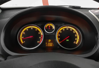 Подержанный автомобиль Opel Corsa 2008 года (12 фото)