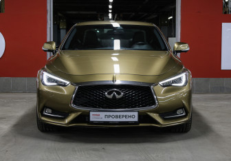 Подержанный автомобиль Infiniti Q60 Coupe 2017 года (2 фото)