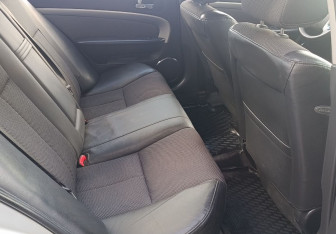 Подержанный автомобиль Chevrolet Epica 2011 года (11 фото)