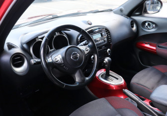 Подержанный автомобиль Nissan Juke 2014 года (7 фото)