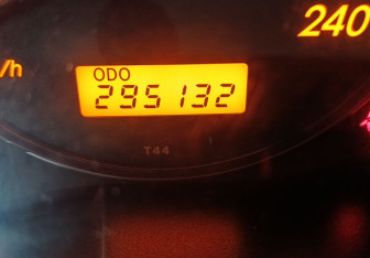 Подержанный автомобиль Toyota Avensis Sedan 2007 года (17 фото)