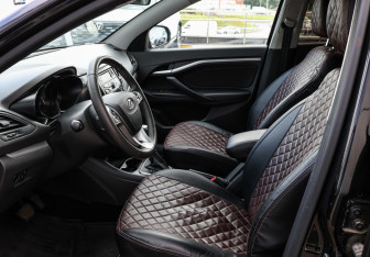 Подержанный автомобиль LADA (ВАЗ) Vesta Sedan 2021 года (15 фото)