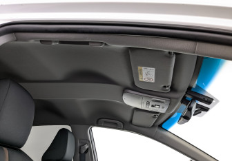 Подержанный автомобиль Toyota Camry Sedan 2021 года (23 фото)