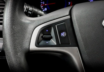 Подержанный автомобиль Hyundai Solaris Sedan 2015 года (24 фото)